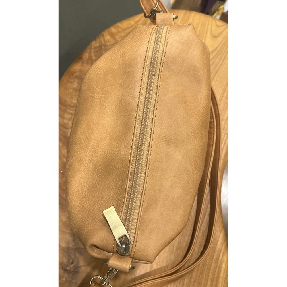 Tan Faux Leather Crossbody Bag Chevron Lining Adjustable Strap Brown Messenger